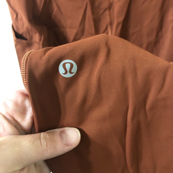 Lululemon Fast & Free High-Rise 25" 7 Pocket Terracotta Orange Leggings - Size 8 - Picture 5 of 8